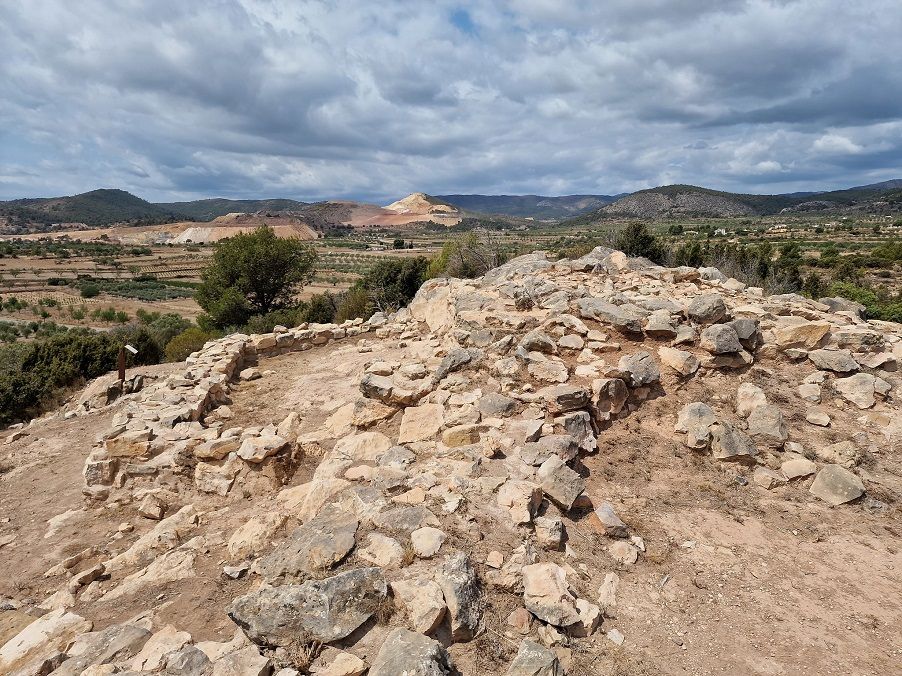 Planazo gratuito a 30 minutos de Valencia: visitas guiadas a los yacimientos de Villar del Arzobispo