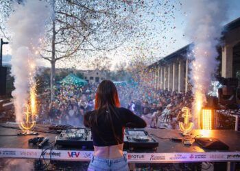 Gran tardeo musical 100% femenino en el Parc Central de Valencia