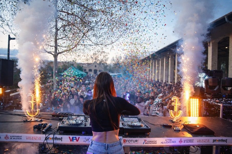 Gran tardeo musical 100% femenino en el Parc Central de Valencia