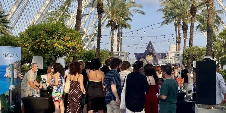 Vuelve el Ecotardeo de L’Umbracle con vinos valencianos, gastronomía local y música en directo