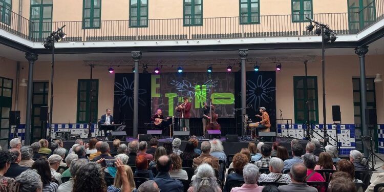 Vuelve el ciclo de conciertos gratuitos al patio del Centre Cultural La Beneficència de Valencia