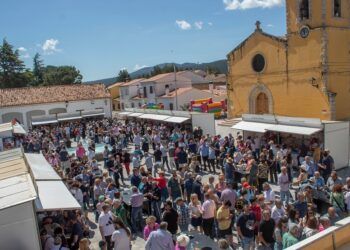 Vuelve la Feria de los Pueblos Amigos de Benagéber con música, gastronomía y actividades