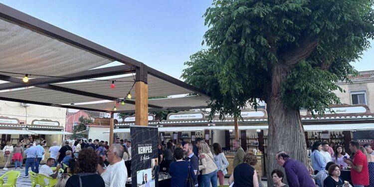 Rafelguaraf celebra la III Fira de la Tomaca con mucha gastronomía, cultura y música en directo