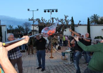 L’Olleria celebra la III Fira del Vidre i l’Artesania con demostraciones, tren turístico y feria del vino