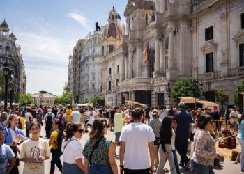 TastArròs 2026: vuelve a la plaza del Ayuntamiento el mayor festival de arroces de Valencia