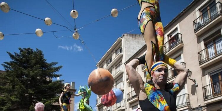 Alborache acoge en abril el Zorricos Fest: un gran festival de circo en la calle para toda la familia