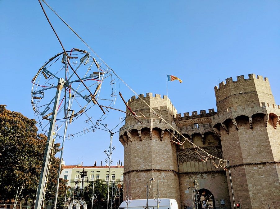 Valencia celebra San Vicente Ferrer con pirotecnia: habrá mascletà y castillo de palos