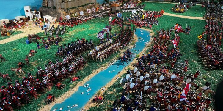 Exposición gratuita en Valencia con 6 grandes dioramas de Playmobil en el Museo Histórico Militar