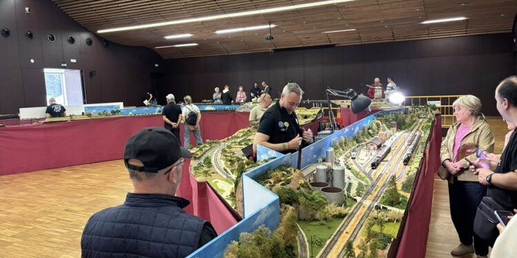 Gandia acoge una gran exposición gratuita de modelismo ferroviario con trenes en miniatura