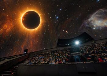 La Ciutat de les Arts i les Ciències estrena una proyección sobre eclipses y organiza una jornada con charlas y una conferencia