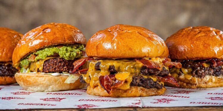 La mejor hamburguesería del mundo en 2026 está en Valencia: triplete histórico para Hundred