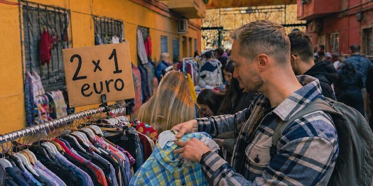 Solo un domingo de mayo en Valencia: gran mercado de segunda mano con todo a 1 euro