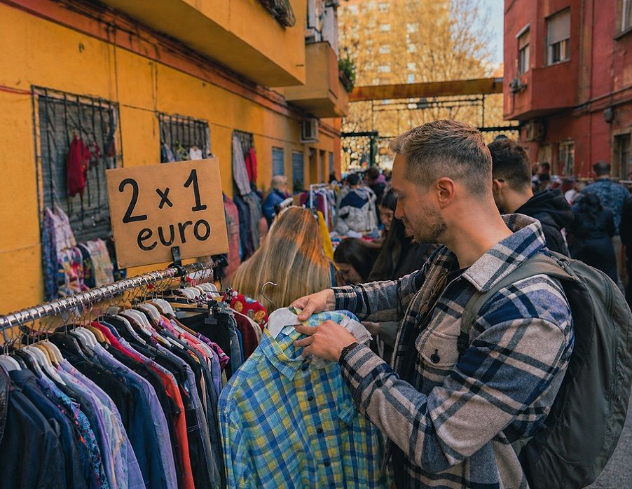 Solo un domingo de mayo en Valencia: gran mercado de segunda mano con todo a 1 euro
