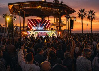 La Pérgola de la Marina acoge este sábado un gran tardeo remember con música de los 90 y 2000