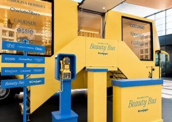 El autobús de la belleza de El Corte Inglés llega a Valencia con experiencias gratuitas y regalos