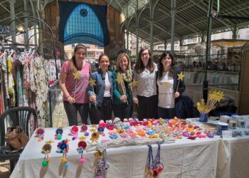El Mercado de Colón celebra un mercadillo solidario para ayudar a niños con enfermedades graves