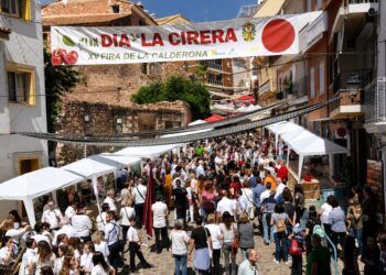 Serra celebra la 20ª Feria de la Calderona y el Dia de la Cereza 2026 con mercado, gastronomía y actividades familiares