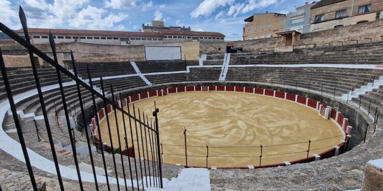 La Plaza de Toros de Bocairent, una histórica joya excavada en roca viva con más de 180 años de antigüedad