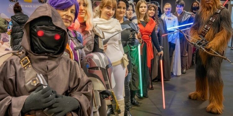 El Star Wars Day regresa a Valencia con talleres LEGO, desfile de personajes y obsequios para los asistentes disfrazados