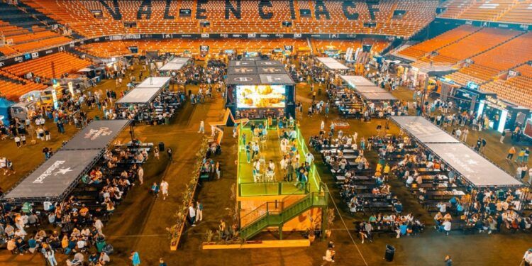 The Champions Burger regresa al Camp de Mestalla con una espectacular edición inspirada en la NFL