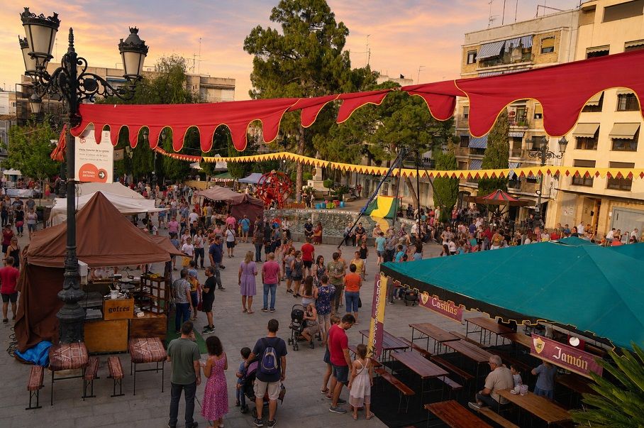 Gran mercado medieval este fin de semana en Burjassot con más de 100 espectáculos de animación