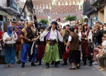Cullera revive el desembarco del pirata Dragut con recreaciones, mercado temático y actividades familiares