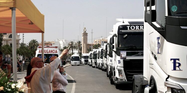 San Cristóbal volverá a llenar Valencia de camiones: 300 vehículos recorrerán la ciudad en homenaje al sector del transporte