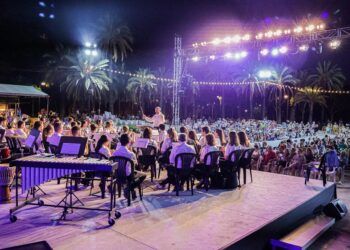 Los Jardines del Palau de Valencia se llenan en julio de música, teatro, folclore y preselecciones falleras