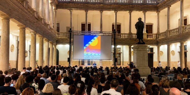 Vuelve Nits de Cinema a La Nau: ocho noches de cine gratis en Valencia con homenaje a Buster Keaton