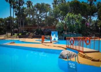 La piscina Parc Vedat de Torrent abre con parque acuático, importantes mejoras y entradas desde 0,60 euros