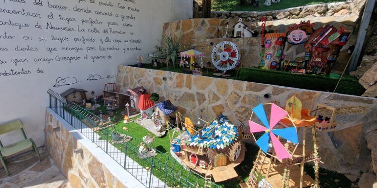 El Pueblo del Ratoncito Pérez de Navarrés se renueva con nuevas recreaciones y guiños a la memoria local