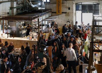 Requena celebra en Mercader Cabanyal una gran jornada de vino, cava y gastronomía este sábado