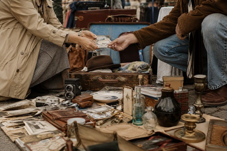 El primer Retromarket llega a Torrent con antigüedades y moda vintage al Centro Comercial Las Américas