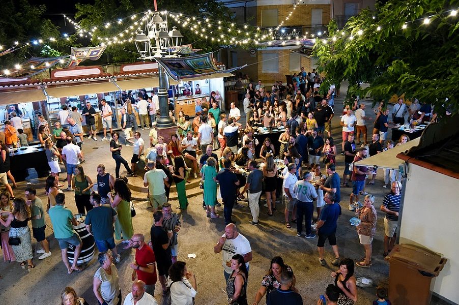 Saborea Fuenterrobles 2026 llega con tres días de gastronomía, vino, música en directo y el Almuerzo Fest