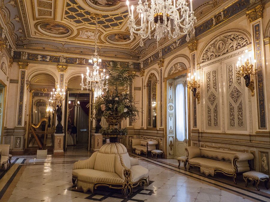 Uno de los palacios más impresionantes de Valencia se podrá visitar gratis durante todo el verano