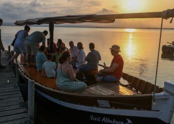 Vuelven los atardeceres gratuitos en la Albufera con paseo en barca y ruta a pie: así puedes apuntarte