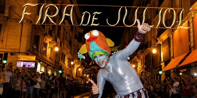 La Gran Nit de la Feria de Julio de Valencia llenará la ciudad de conciertos, espectáculos y actividades infantiles hasta la madrugada