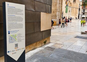 La ruta del Santo Cáliz de Valencia estrena señalización con un recorrido por 12 lugares históricos de la ciudad