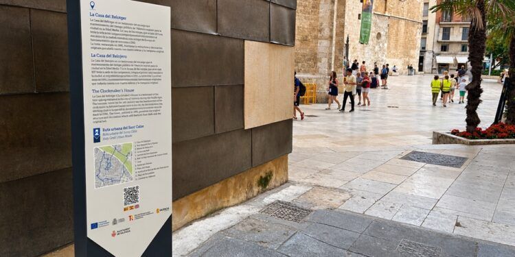 La ruta del Santo Cáliz de Valencia estrena señalización con un recorrido por 12 lugares históricos de la ciudad