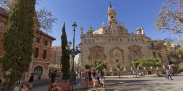 8 curiosidades de la plaza del Mercado de Valencia que quizás no conocías