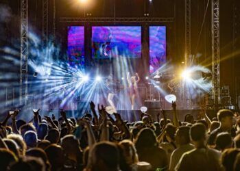 Las mejores orquestas y verbenas de la Comunitat Valenciana este verano de 2026: calendario de actuaciones