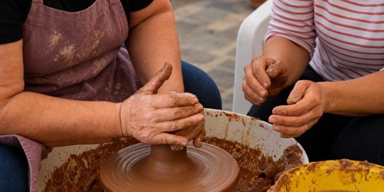 Manises abre las puertas de sus talleres de cerámica con exhibiciones y actividades gratuitas por Ceràmica Oberta 2026