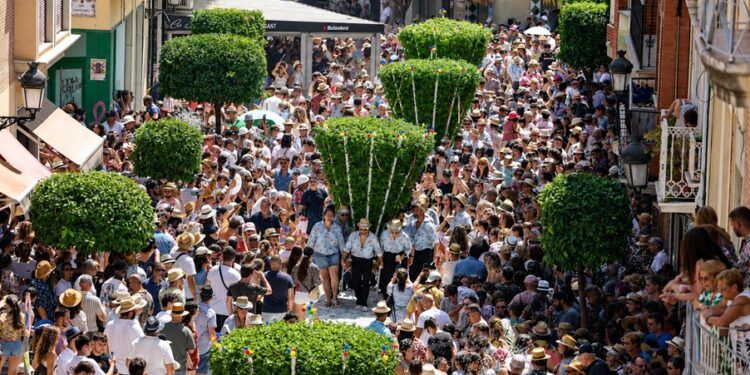 Bétera se prepara para vivir sus fiestas de agosto: las Festes de les Alfàbegues 2026 llegan con pólvora, música, confeti y albahacas