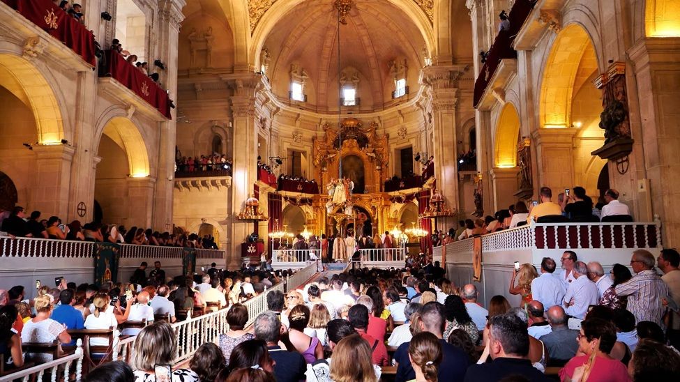 Fiestas de Elche 2026: programa completo de las Fiestas de Agosto, conciertos, Nit de l’Albà y Misteri d’Elx