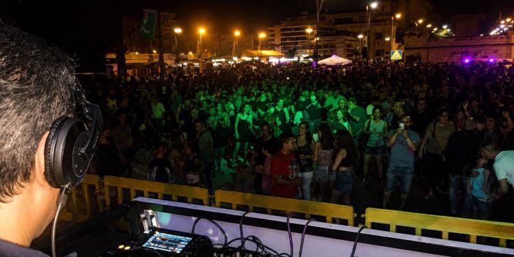Fiestas de Quart de Poblet 2026: programa completo de conciertos gratuitos, Moros y Cristianos y todas las actividades