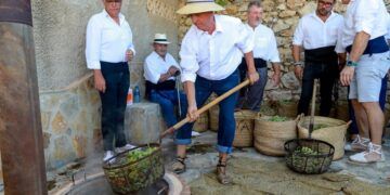 La escaldà de la pansa regresa a Llíber con una Fira del Llaurador repleta de tradición, oficios y actividades