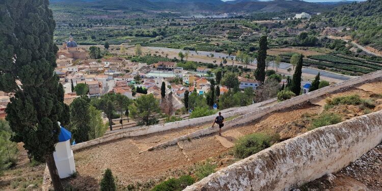 Sot de Ferrer estrena nuevas rutas guiadas gratuitas para descubrir su patrimonio, historia y relación con el río Palancia