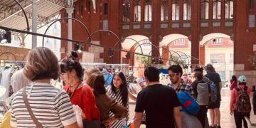 Cinco mercados llenarán de artesanía, moda y antigüedades el Mercado de Colón de Valencia en septiembre