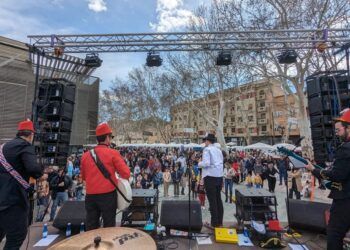 Cultura als Barris 2026 programa más de 100 actuaciones culturales gratuitas en 24 barrios de Valencia