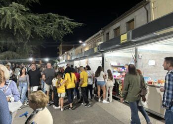 Montserrat da la bienvenida al mes de octubre con una nueva Feria del Vermut llena de gastronomía, música, artesanía y actividades